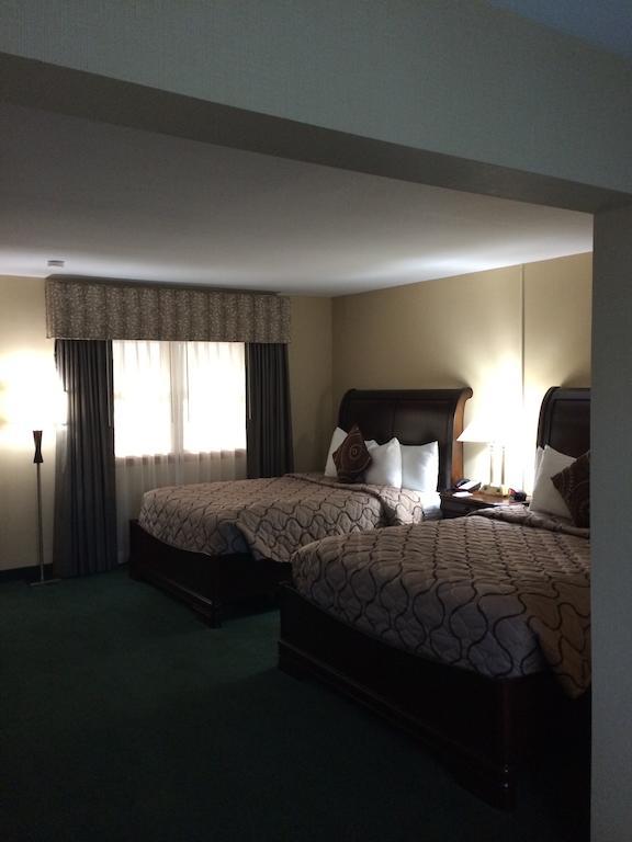 Pacer Inn & Suites Motel Delaware Room photo